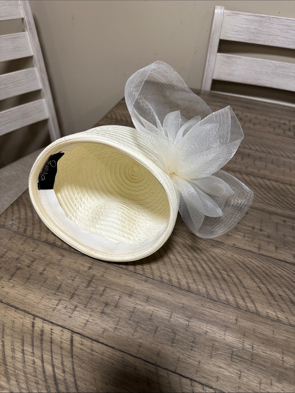 Cream Fascinator Hat with Bow Accent - Women Accessories